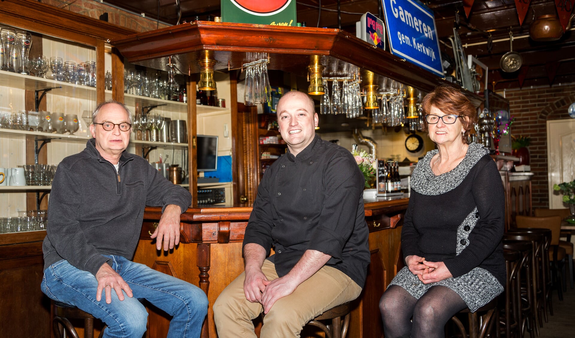 • Peter Jan (m) met zijn ouders Dick en Hennie Kaasjager.