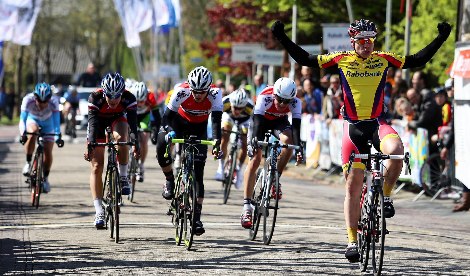 • In 2014 won Fabio Jakobsen de AWM Junioren, toen nog de Omloop van de Alblasserwaard.