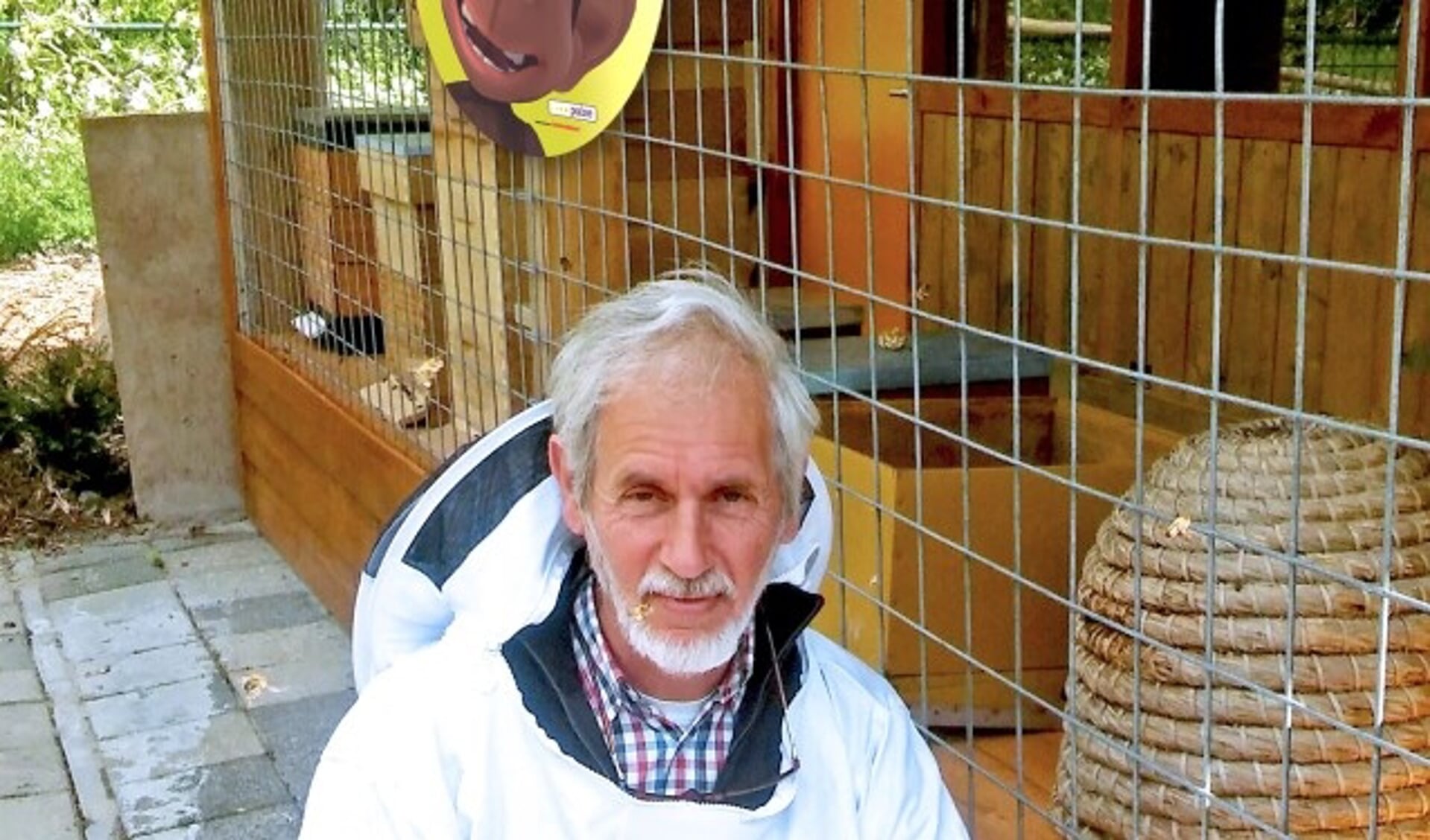 Bob Kosterman is voorzitter van de Bijenvereniging en werkzaam in Het Bijeenhuis in Wijktuin Achterveld/Groenvliet. (Foto: Pulse)
