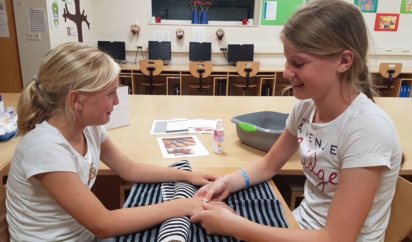 Foto: School met de Bijbel Bleskensgraaf