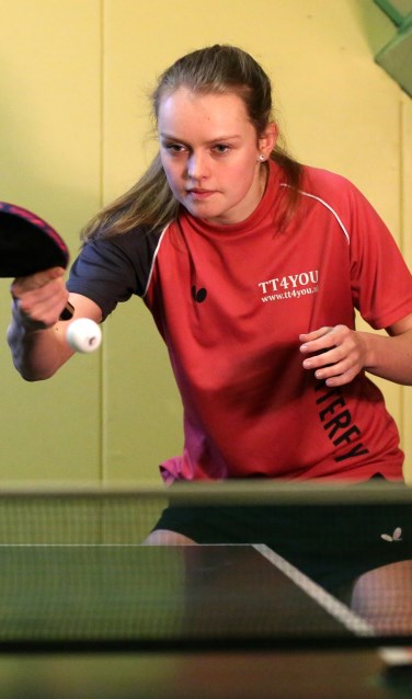 • Sanne de Hoop in volle concentratie.
