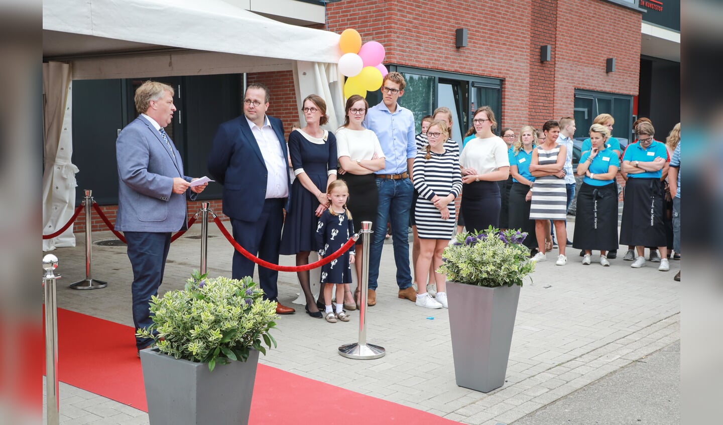 Opening Bakkerij Van Horssen