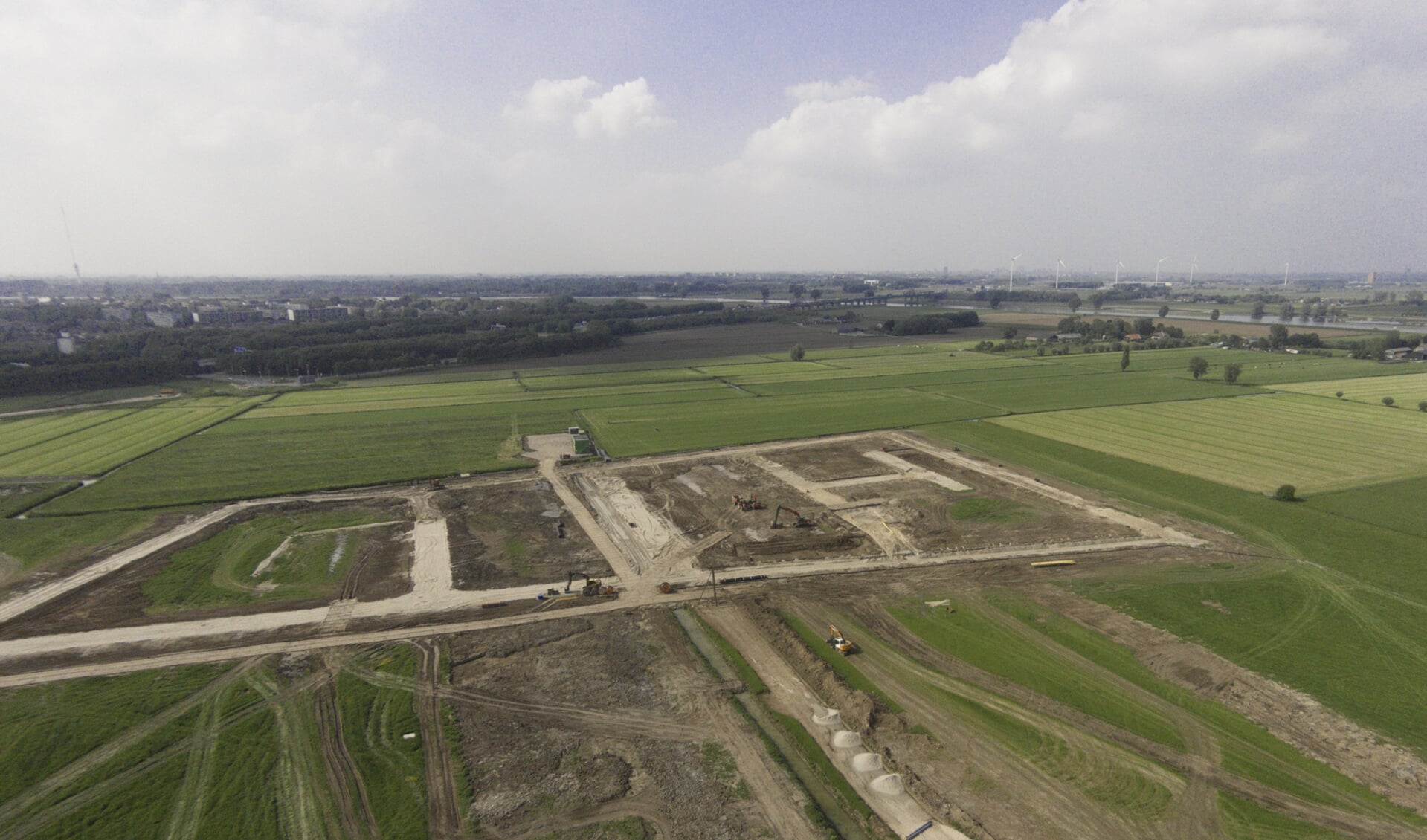 • Hoef en Haag, dronefoto van mei 2016. 