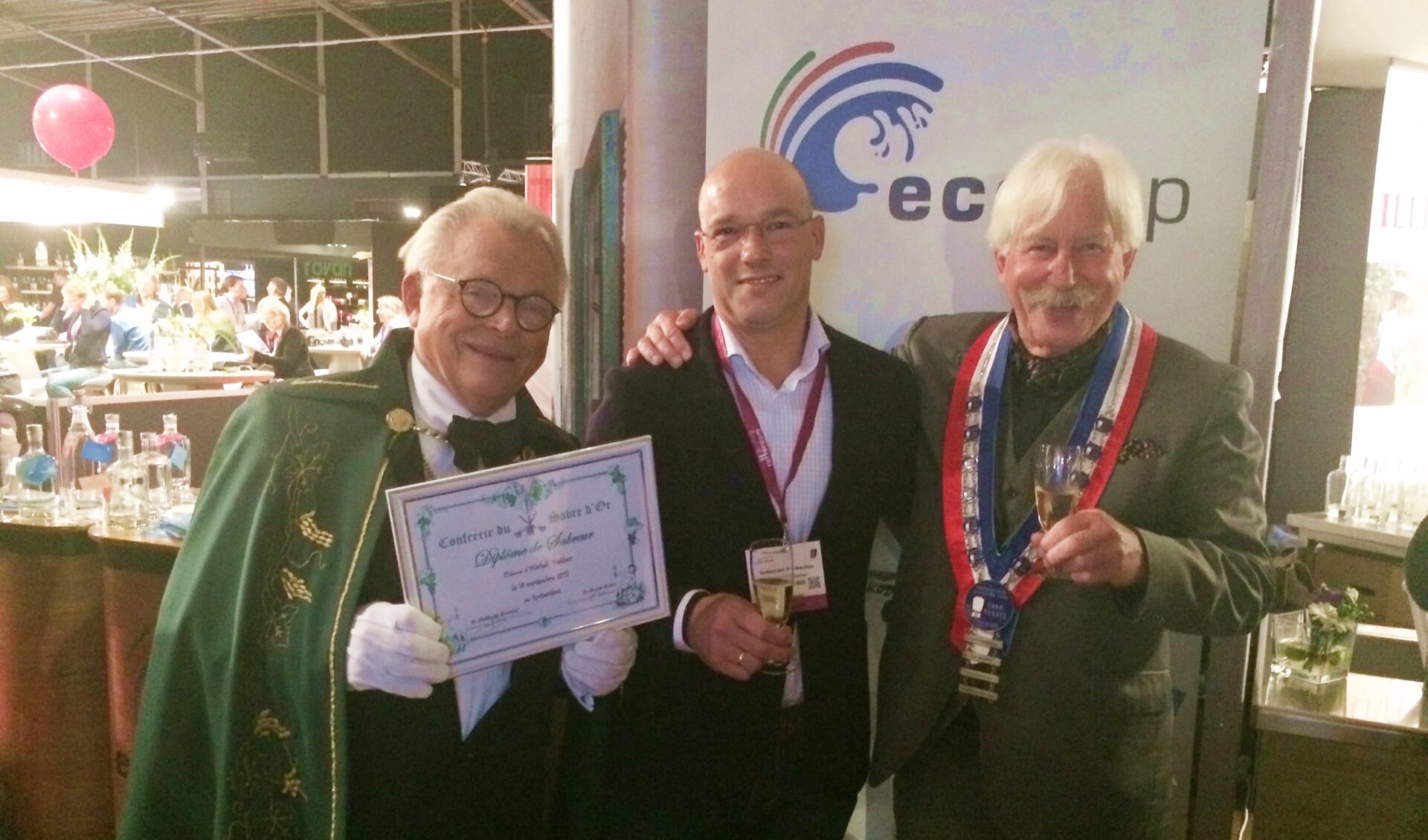 • Daam Scharloo (sabreur), Michel Dekker (chef patron De Wachter) en Ted Janssen (voorzitter ETN).