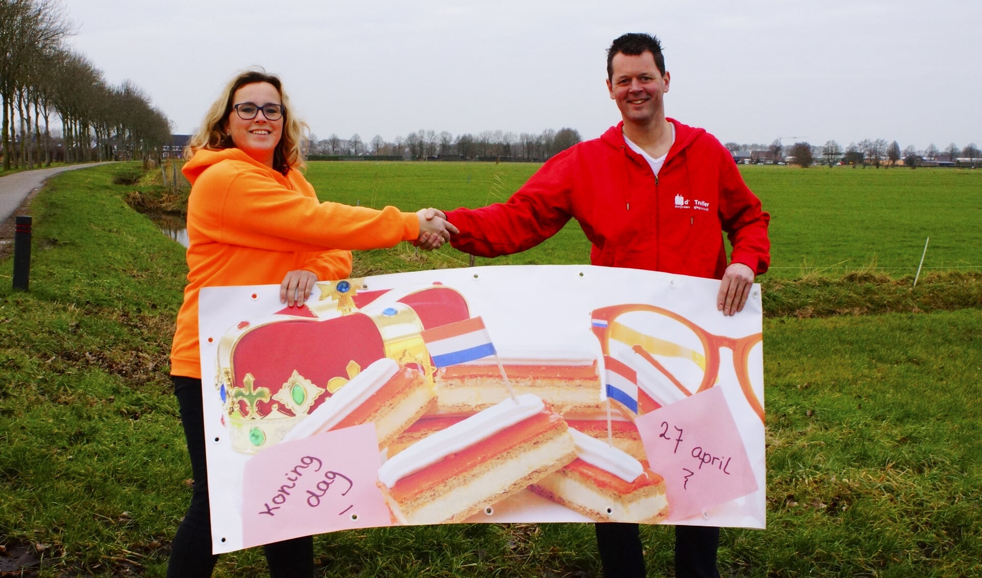 • Diana van de Hoef van de Oranjevereniging en Jacob van Ballegooijen van dorpsvereniging D'n Treffer.