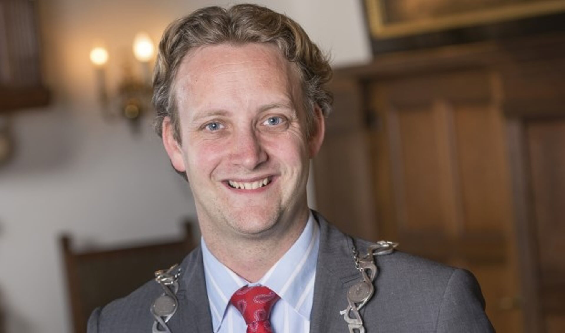 Burgemeester Pieter Verhoeve.