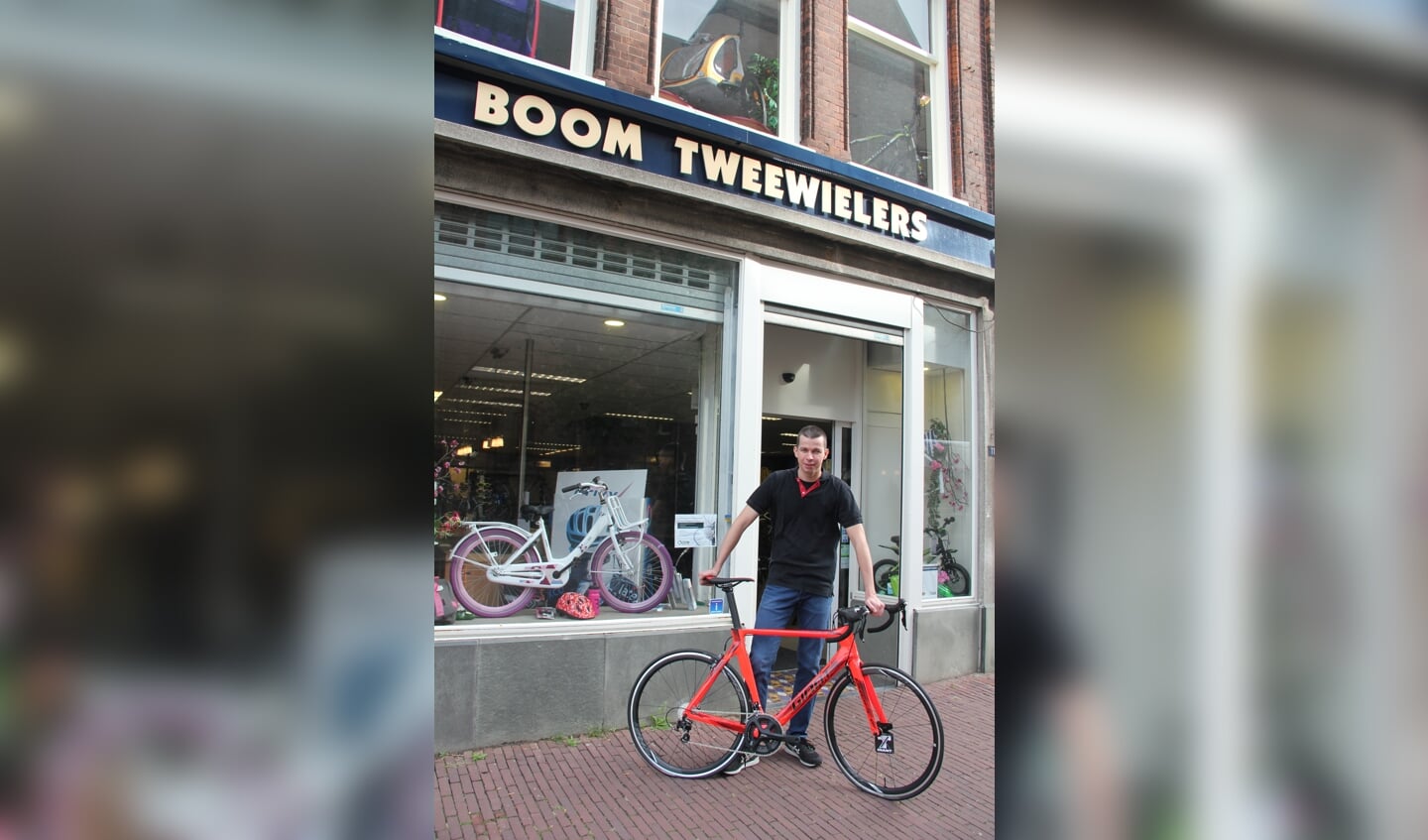 • Filiaalhouder Piet Boom in Schoonhoven.