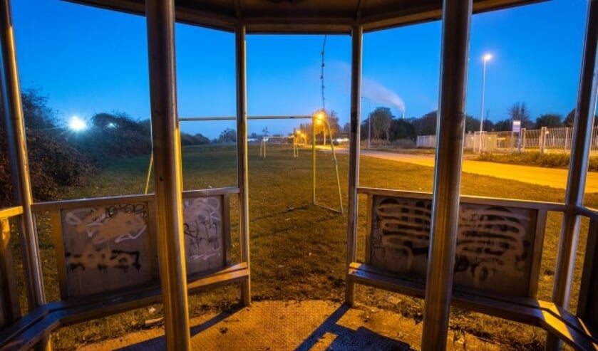 Stuk grond aan de Papesteeg uit te werken voor de woonvorm Anders Wonen. (Foto Jan Bouwhuis)