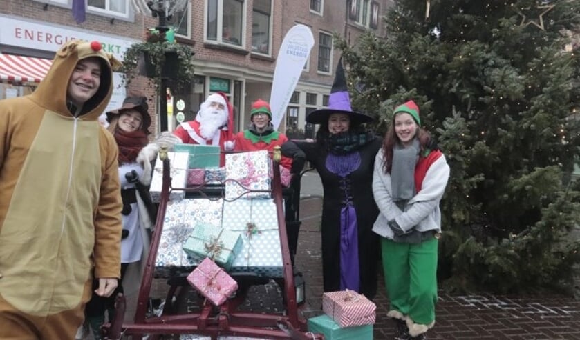 De kerstman was ook op de kerstmarkt in Culemborg