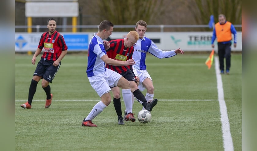 • Wedstrijdbeeld uit de derby in voorgaande jaren.