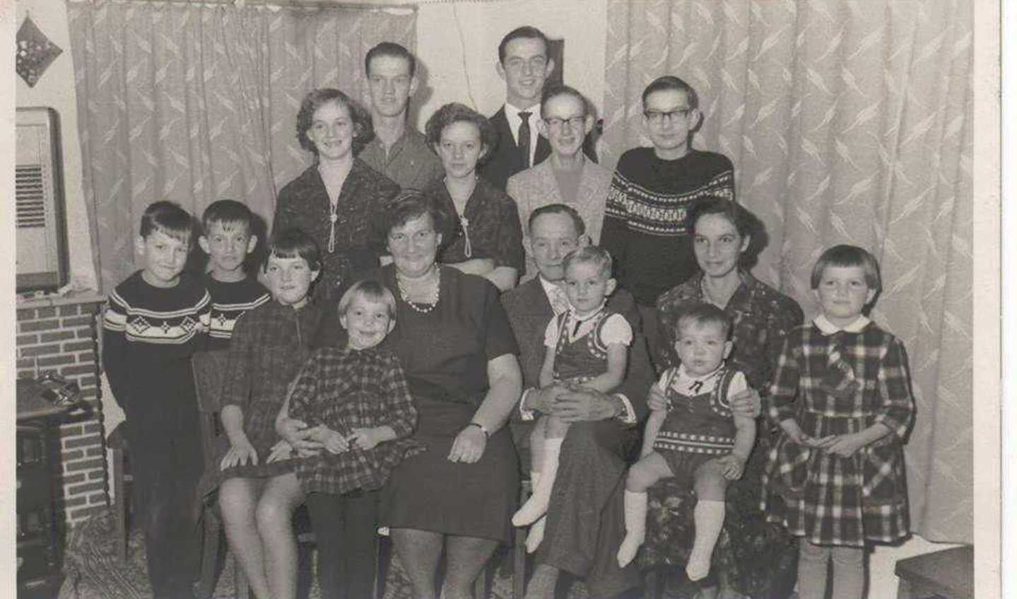 Een oude foto van de familie De Heus.