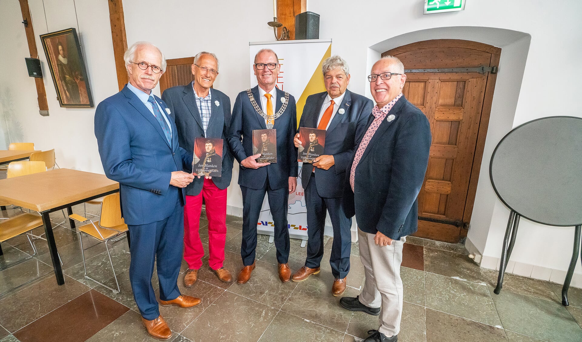 • Een Jan Blanken-boek voor de burgemeesters. 