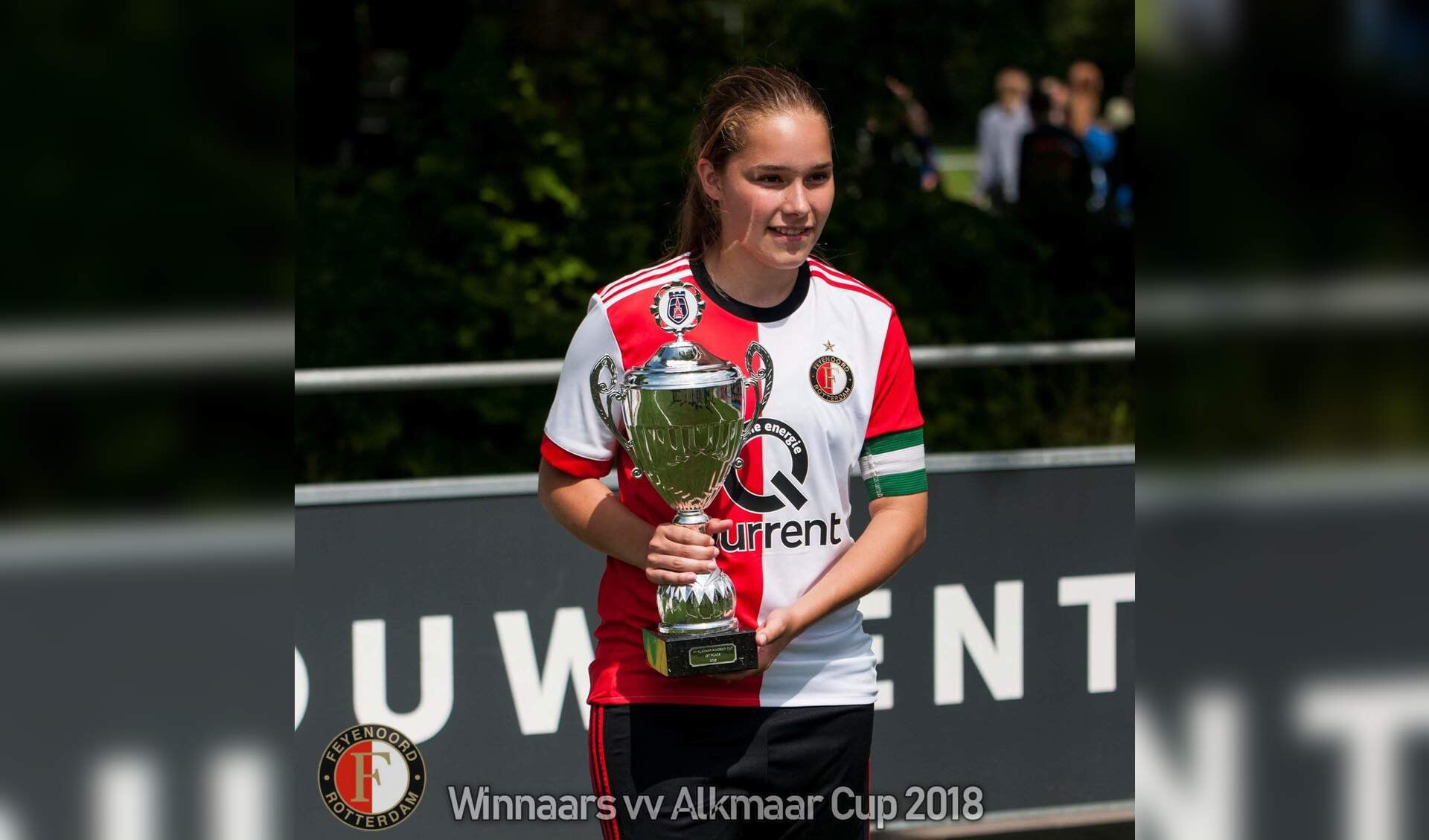• Shirley Blom met de Alkmaar Cup in haar handen.