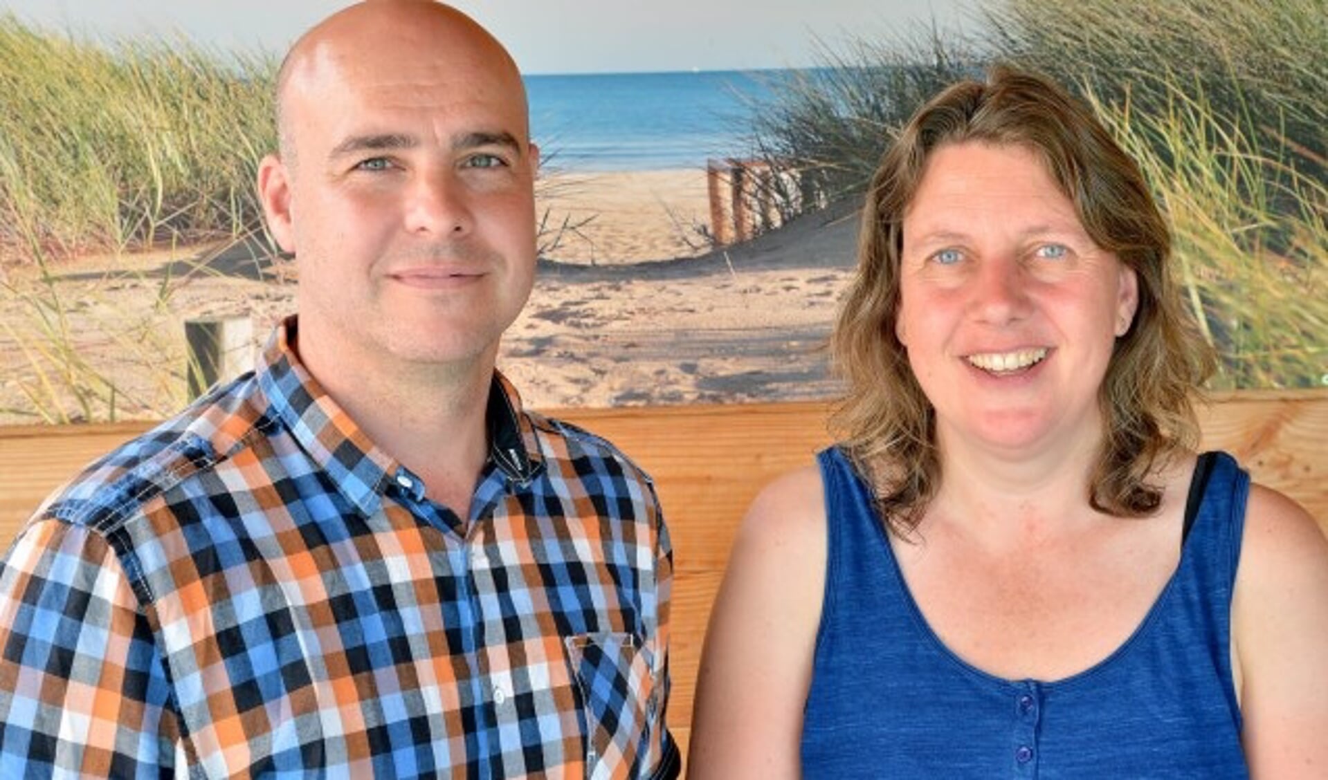 Bestuursleden Jeroen Boumans en Corlinda ten Brink hopen op het voortbestaan van ONI (Foto: Paul van den Dungen)