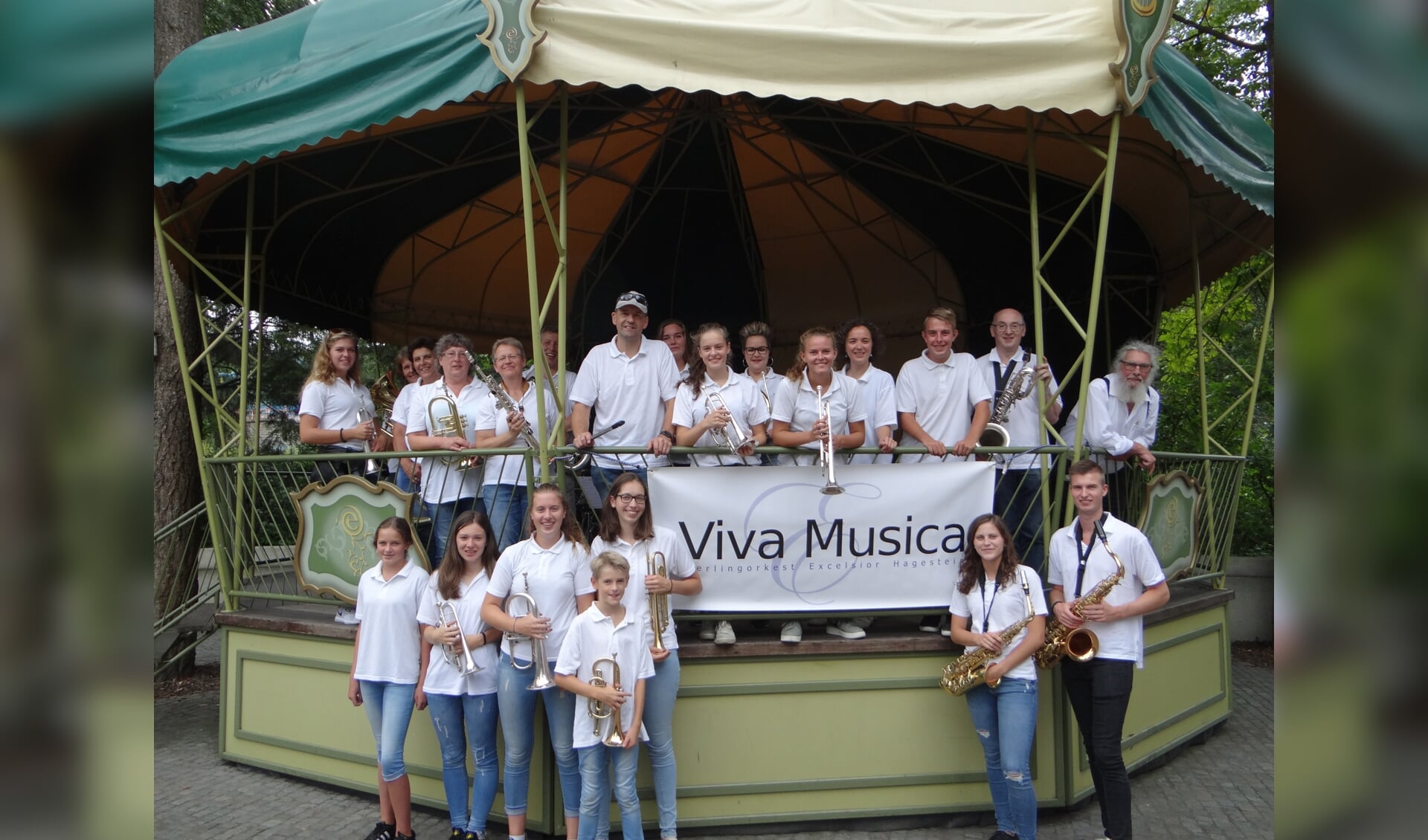 • Viva Musica uit Hagestein.