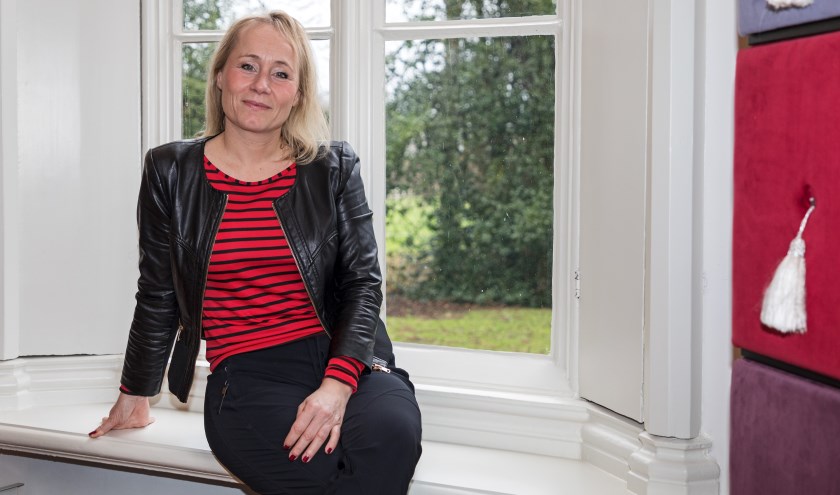 • Nienke Loeffen (44) kreeg zelf vijf jaar geleden borstkanker.