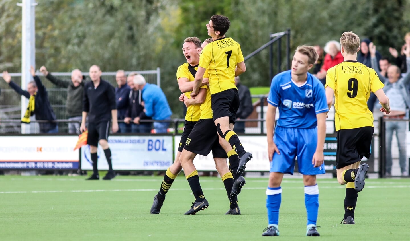 • SV Meerkerk - VVAC (1-0).