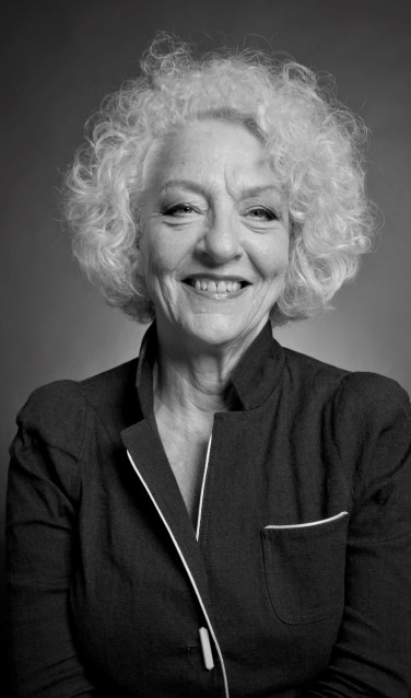• Nelleke Noordervliet.