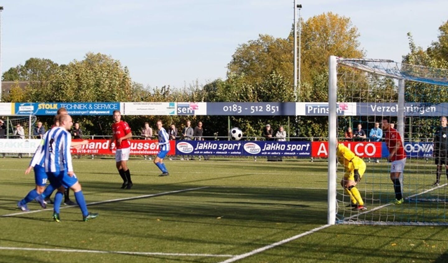 • Almkerk - Nivo Sparta (3-2).