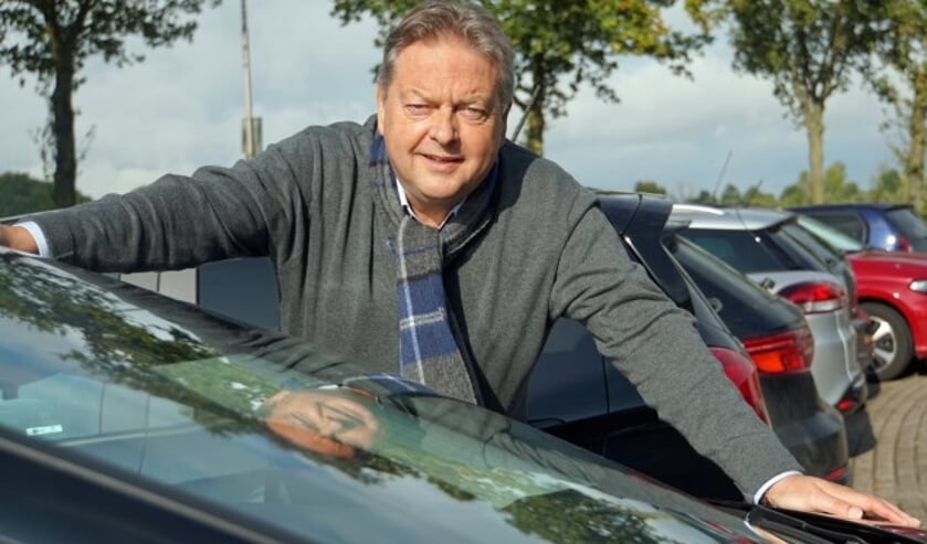 Wim van Baal wil de overlast te lijf gaan en gaat voor een auto en drugsluw Tiel. (foto Jan Woldberg)  