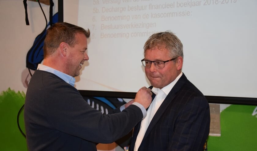 • Dieks Potuyt wordt benoemd tot erelid van vv Bergambacht.