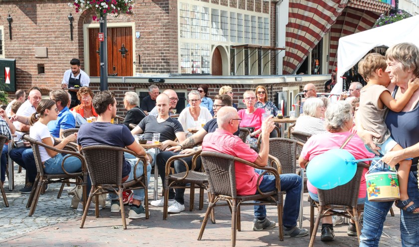 • Meer ruimte voor beleving en minder voor auto's, dat wil de oppositie.