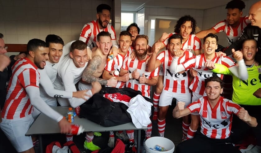 • SVW periodekampioen.