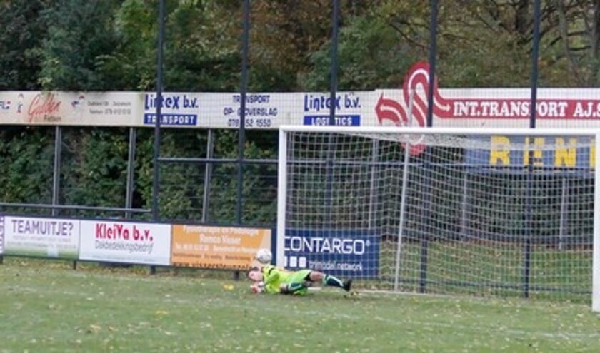 • De door Jelle Stalenhoef gemiste penalty.