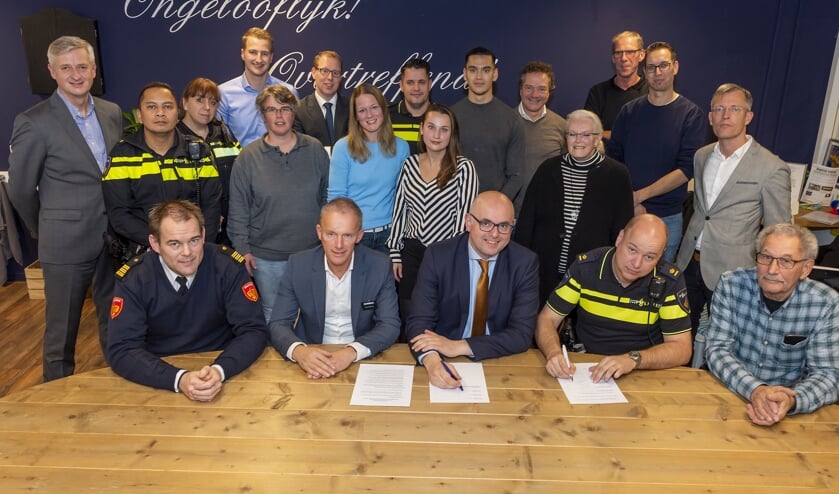 • Ondertekening van de intentieovereenkomst.