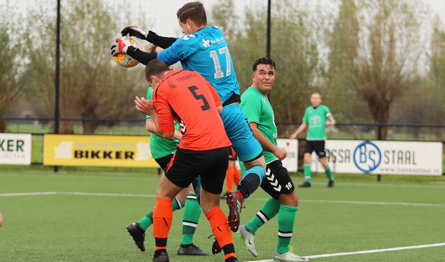 • SV Noordeloos - Vuren (2-5).