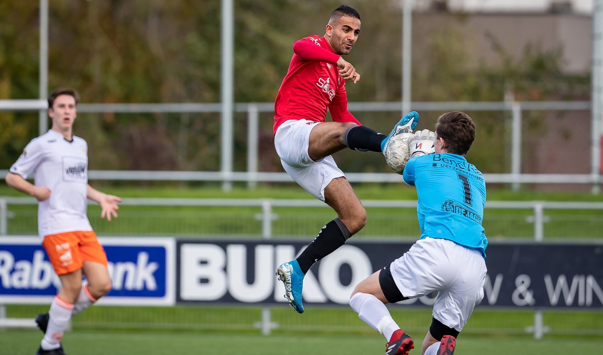 • Mo Nikbakht gaat van Nivo Sparta naar Roda Boys