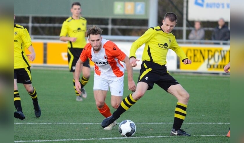 • Groot-Ammers - Alblasserdam (2-3).