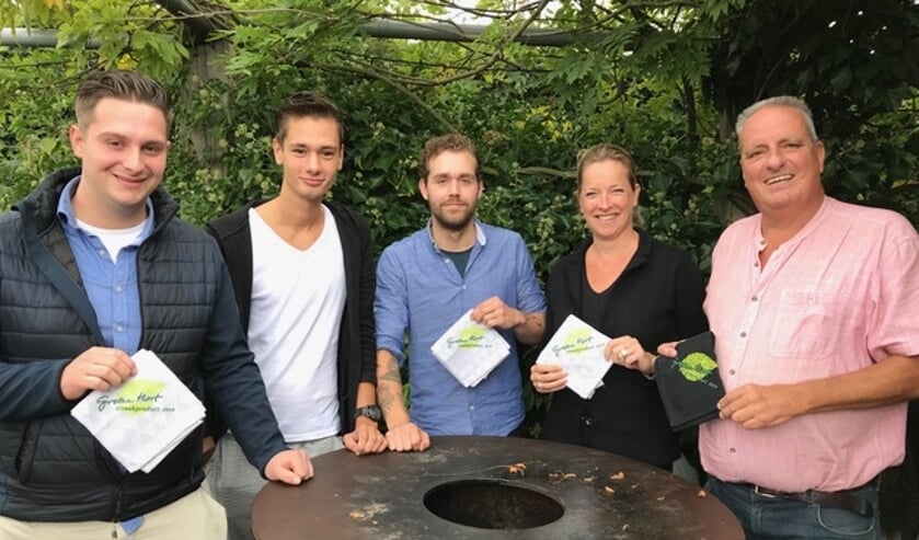 • Afgevaardigden van de vier deelnemende restaurants.