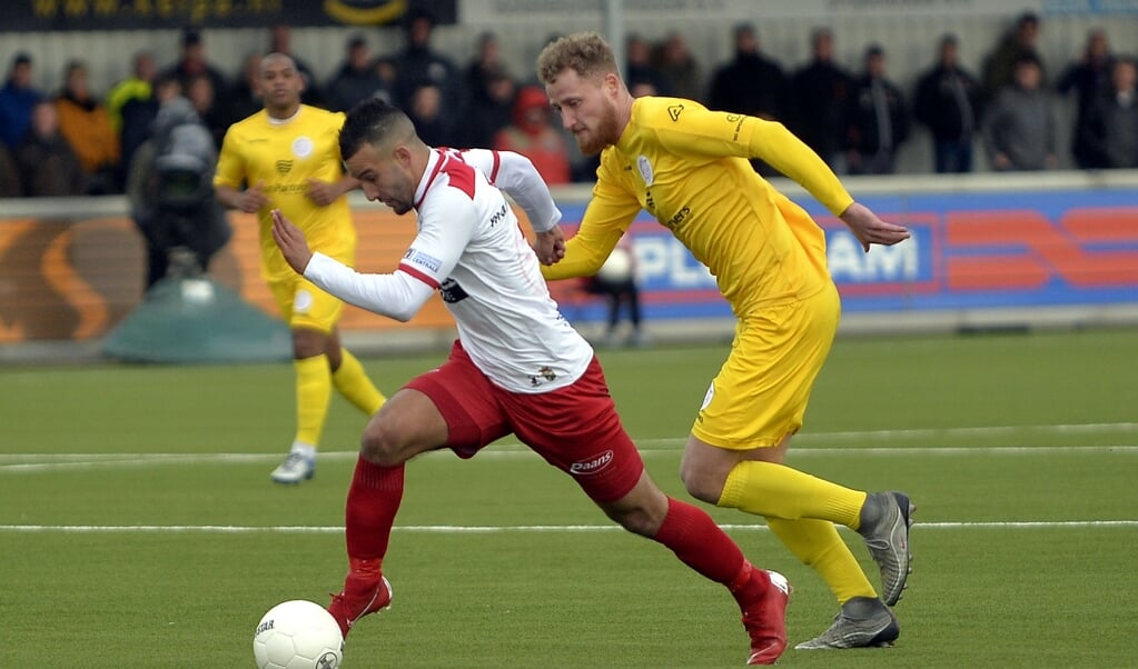 • Spelmoment uit de wedstrijd Kozakken Boys-IJsselmeervogels van vorig seizoen.