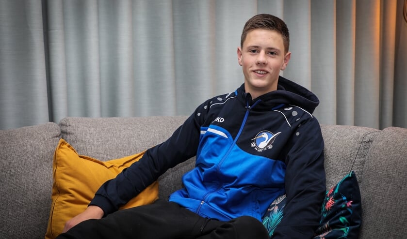 • Lauren van Deelen is nog JO17-speler, maar speelt regelmatig bij HRC'14 1.