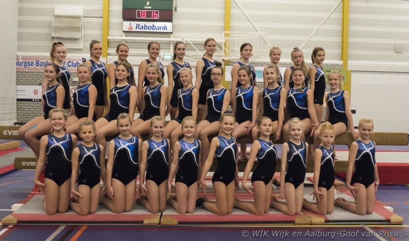 De turnsters van WIK.