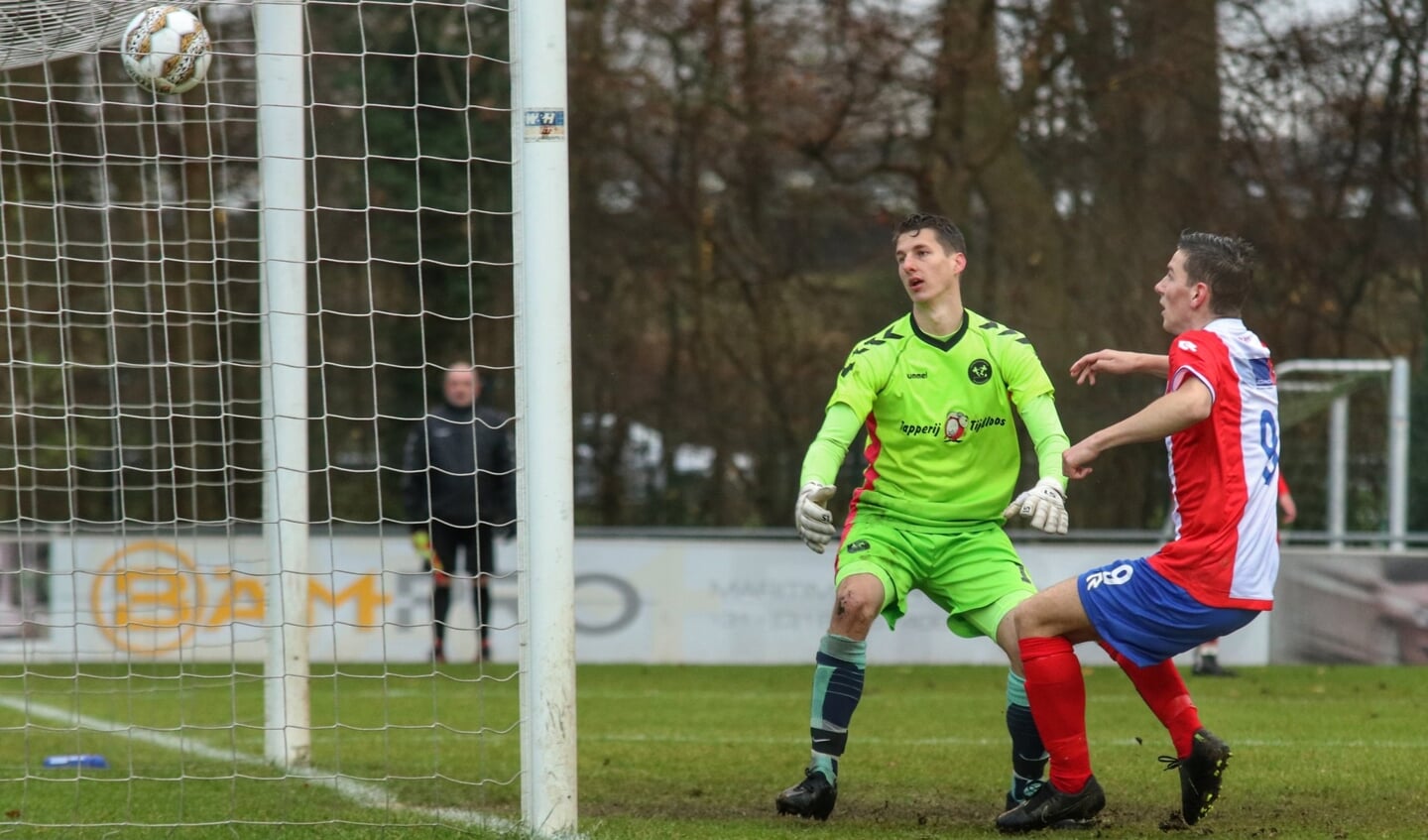 • Drechtstreek - Roda Boys (2-1).