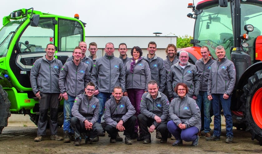 Het personeel van SMB Genderen.