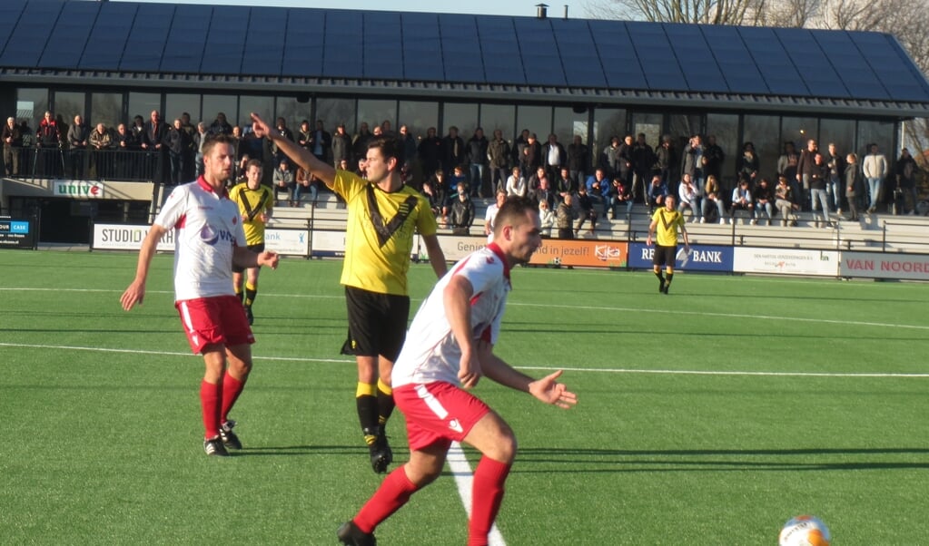 • SV Meerkerk - Hardinxveld (0-4).