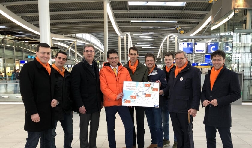 • Kees Vermaat was wel op tijd in Utrecht om bij de presentatie van het manifest te zijn.