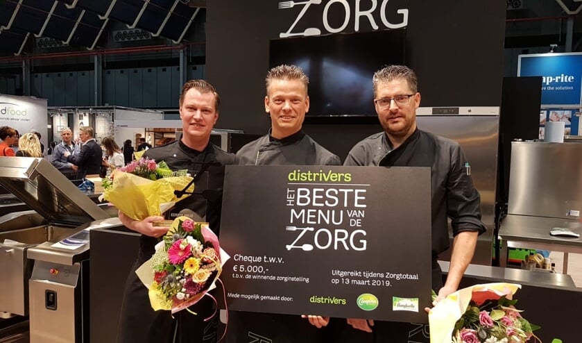 • De koks van Rivas die de finale gewonnen hebben.