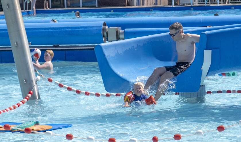 • Waterpret in Ons Polderbad.
