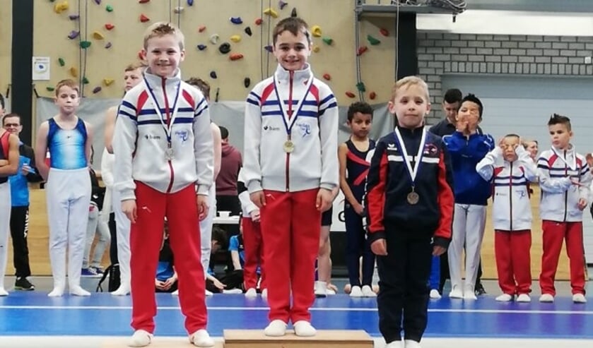 Twee Hellas turners Districtkampioenen
