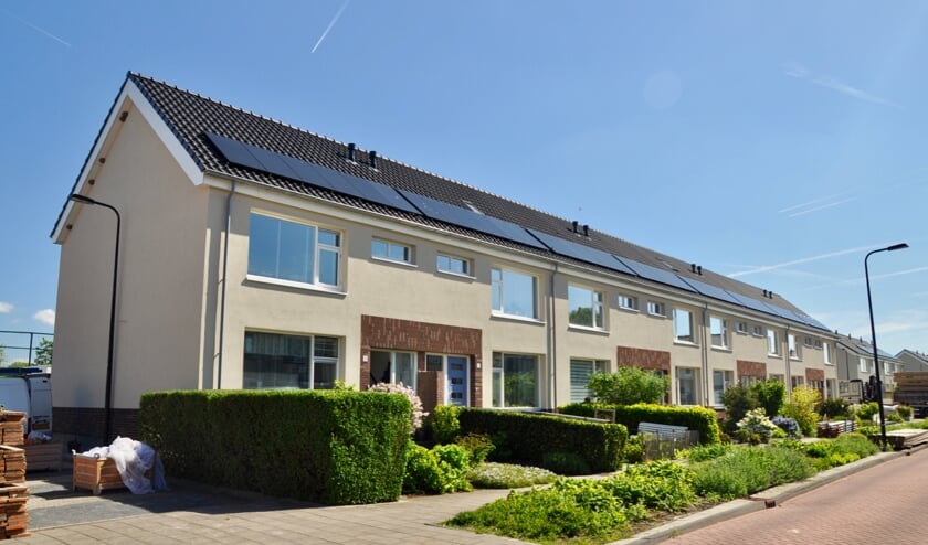 • De woningblokken in Lageweg hebben een moderne uitstraling gekregen.