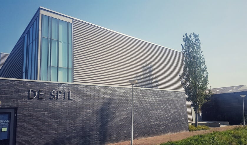 • Dorpshuis De Spil in Bleskensgraaf.