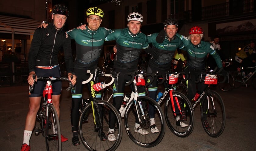 • V.l.n.r.: Sander van Viegen, Maurits Mooij, Jouke Geurts, Johan de Lange en Adriette Pols.