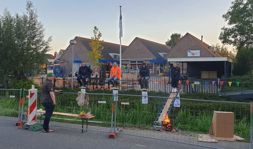 De leiding aan het paalzitten