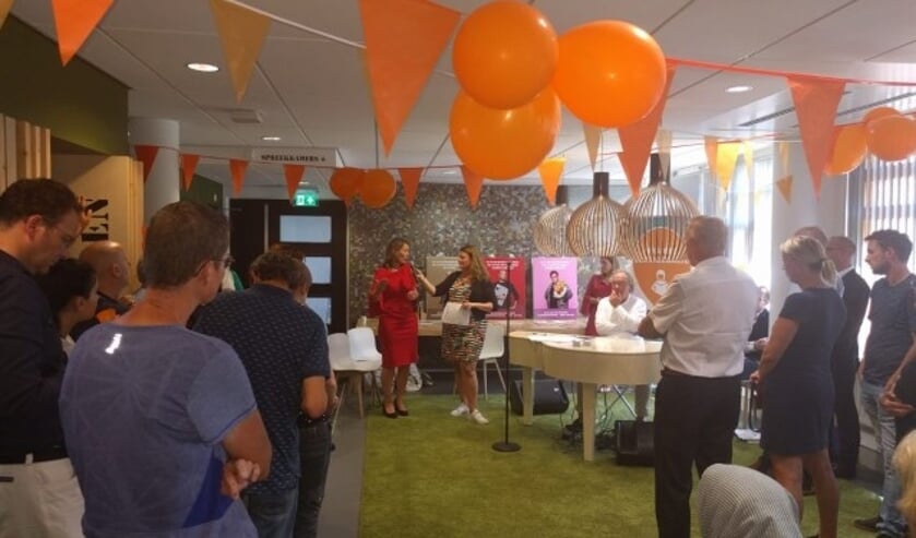 Feestelijke opening Oranje Servicebalie Stadhuiscampus