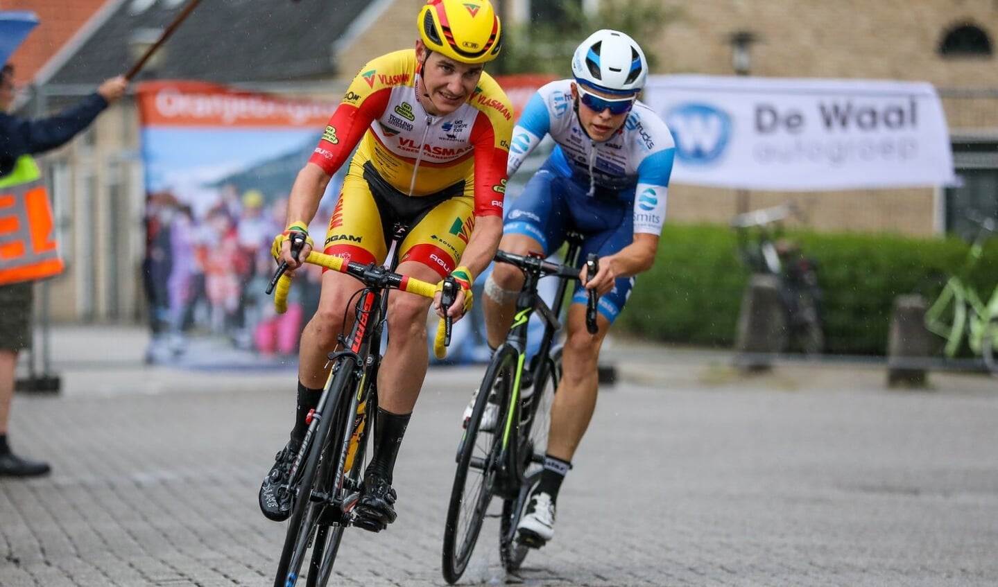 • Kelvin van den Dool klasseerde zich als derde in de Ronde van Giessenburg 2019.