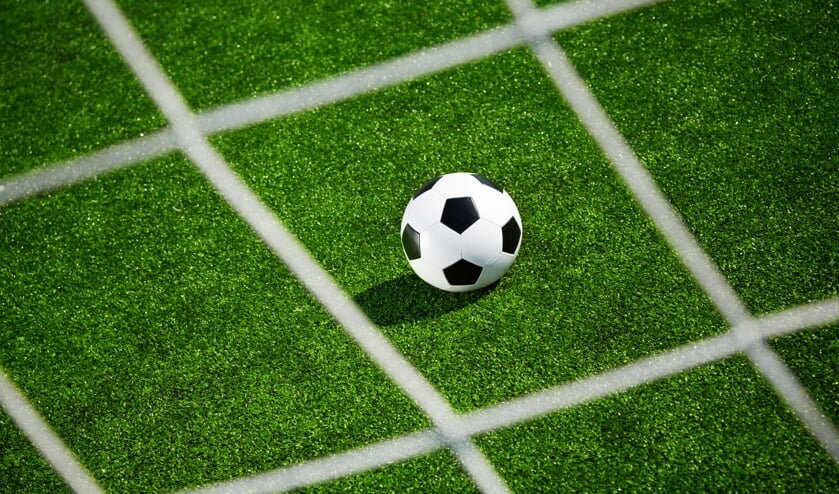 <p>Voetbaltoernooi op Cruijff Court. </p>